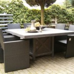 Versailles modern vierkante stenen tuintafel 150 x 150 cm Moderne tafel 150 x 150 strak blad 6cm